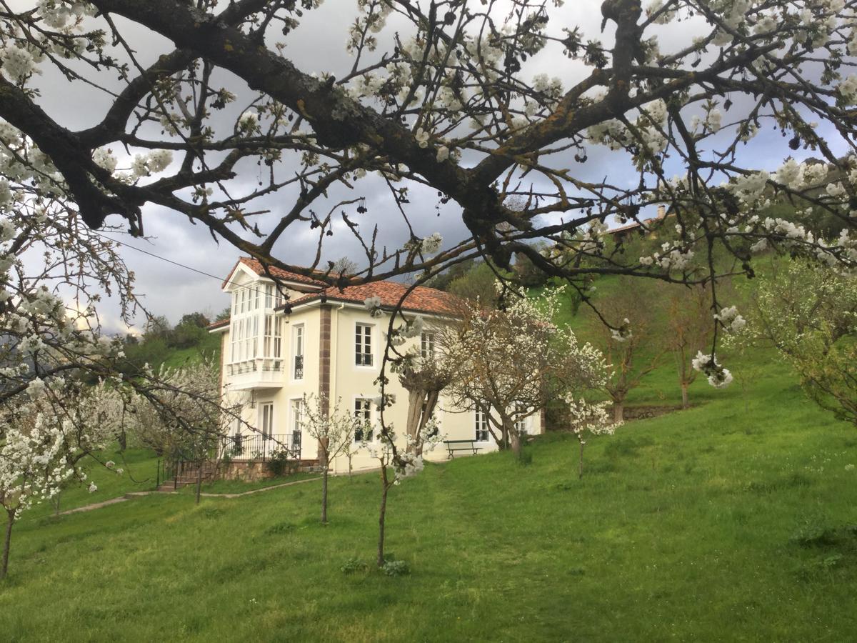 Villa Elena Potes Exteriör bild
